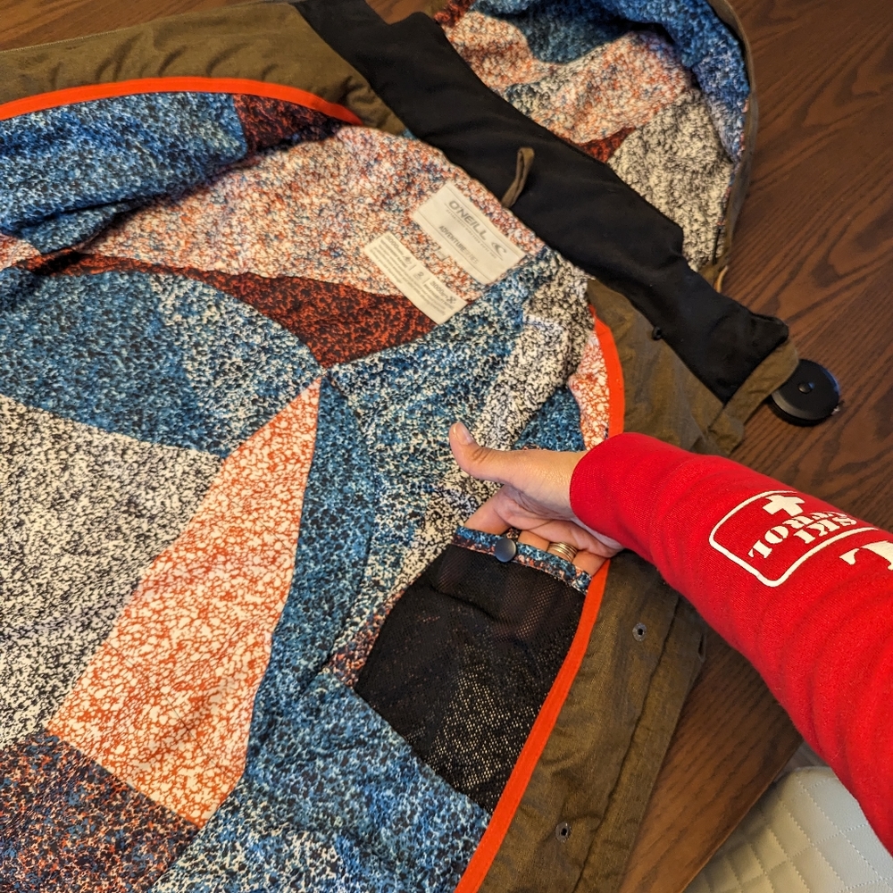 O'Neil Womens Ski and Snowboard Jacket - Picture 12 of 16